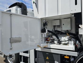 CF 410 8X2/6 FAUN / BEKKER LAGRAM 16m3 / WAS INSTALLATIE
